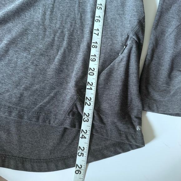 Fabletics hooded pullover - Picture 5 of 6